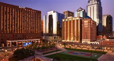 Kansas City skyline with Marriott Hotel